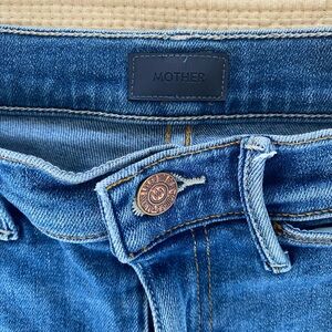 MOTHER The Swooner Roller jeans. Super comfortable premium denim.